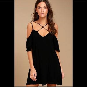 Lulu’s Afterglow Black Shift Dress (XS)